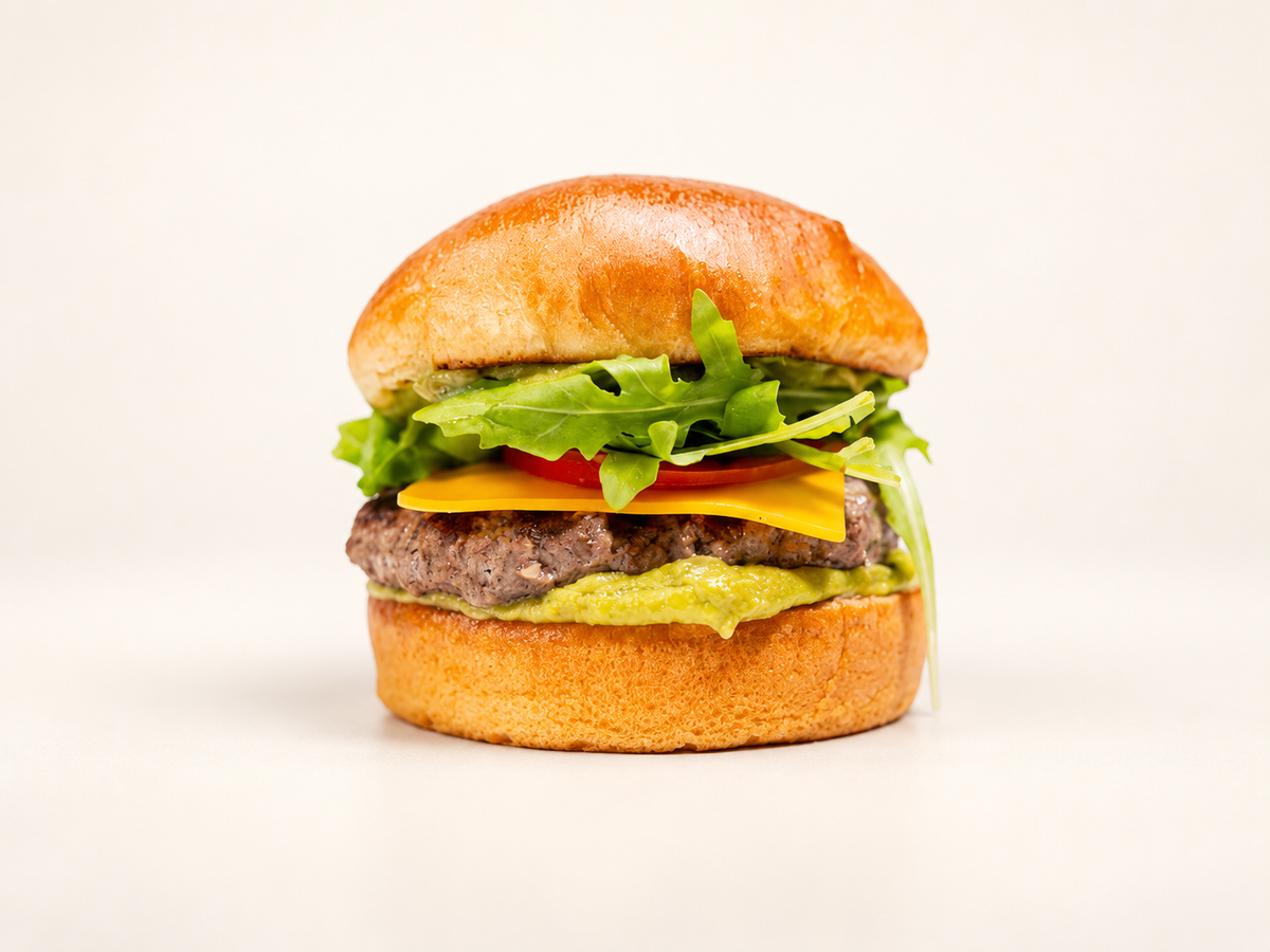 Avocado beef burger