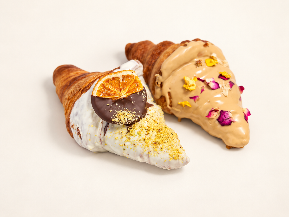 Dipped croissant